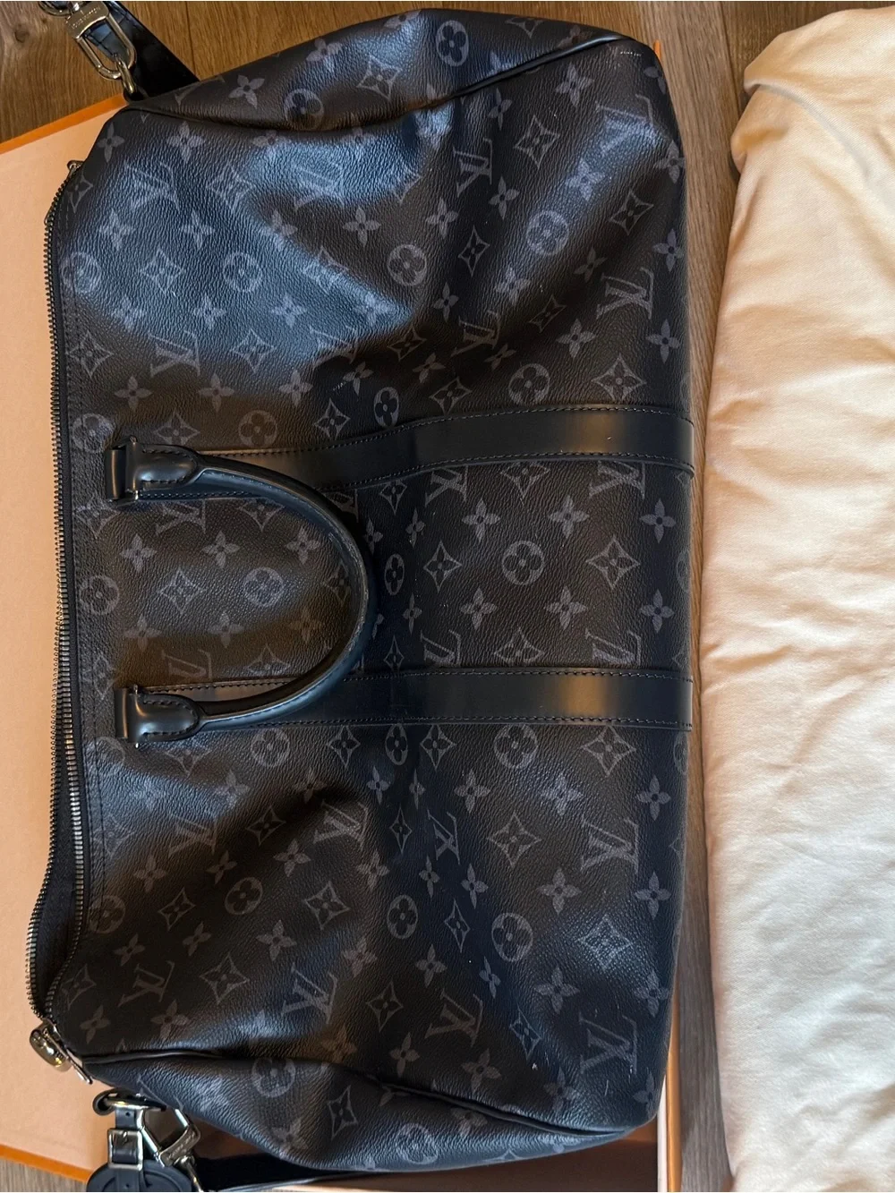 Louis Vuitton Black Monogram Men's 45 duffle bag